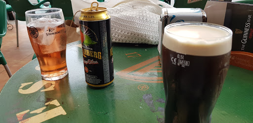 Bar  Guinness bar